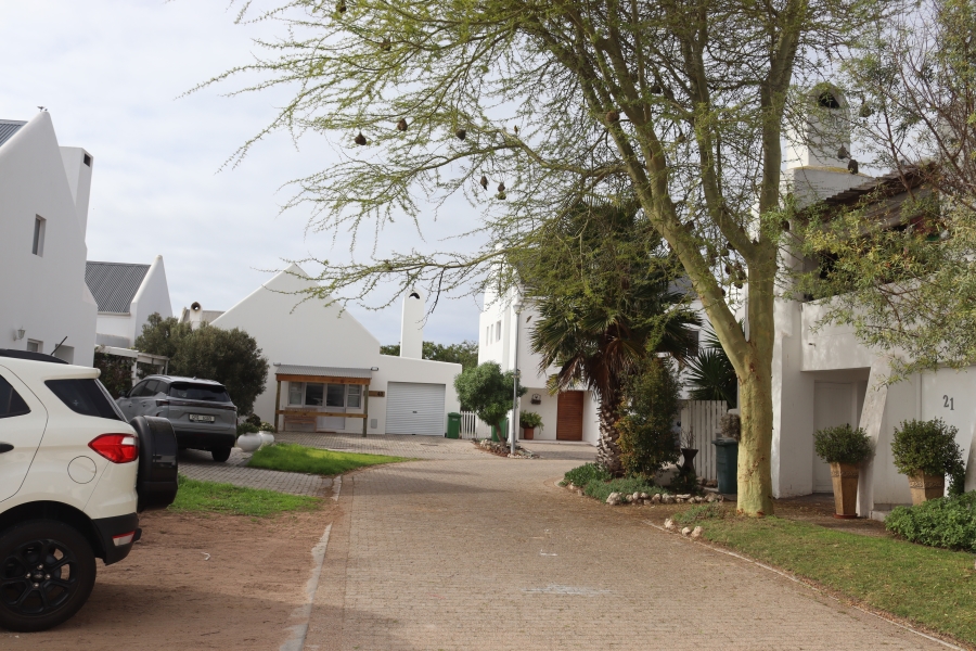 3 Bedroom Property for Sale in Lampiesbaai Western Cape